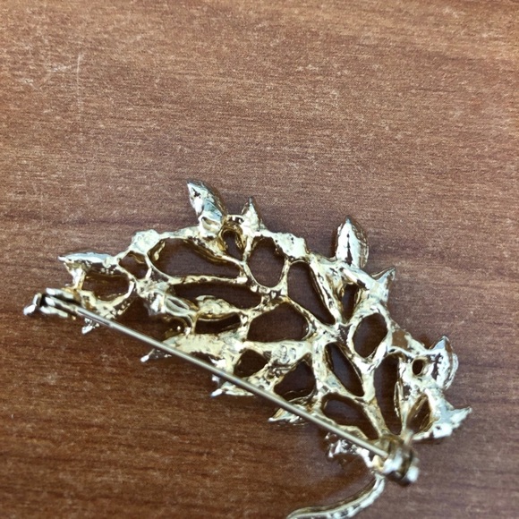 Vintage Rhinestone Brooch - Picture 4 of 4